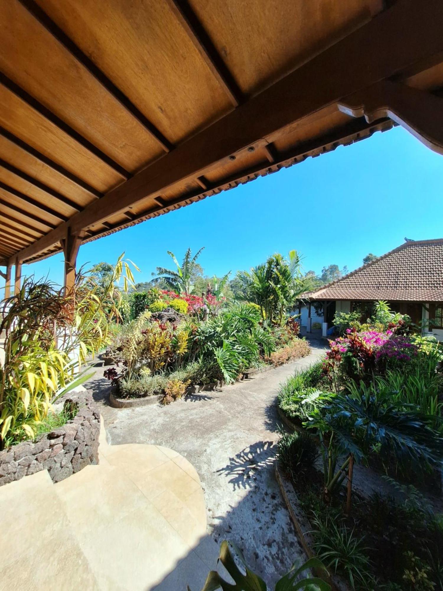Manigelang Villa Munduk Exteriör bild