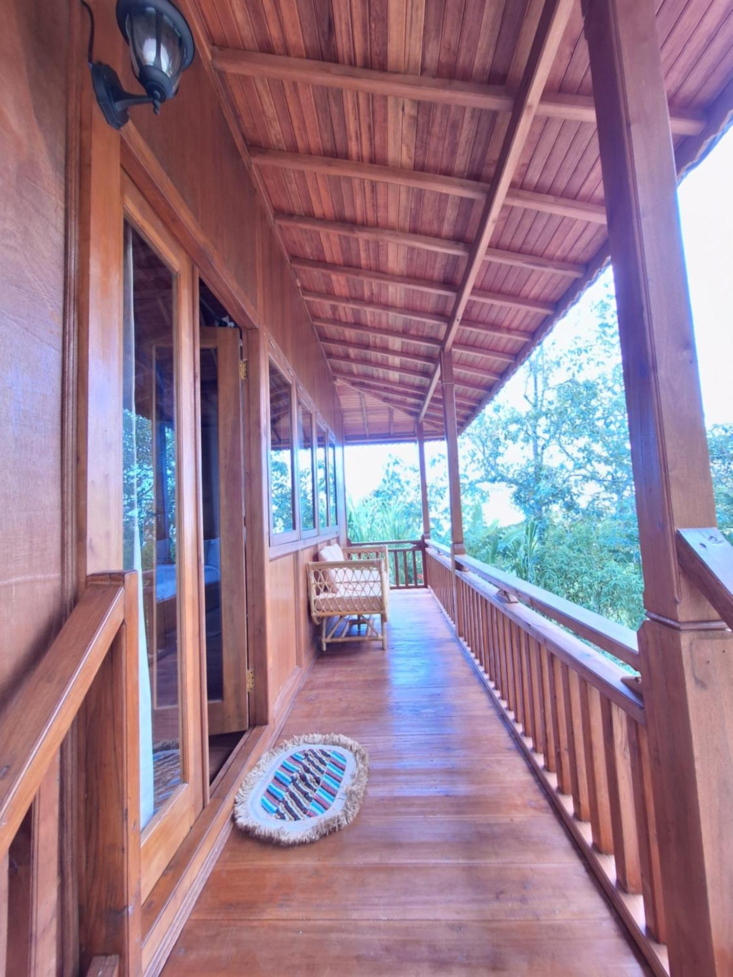 Manigelang Villa Munduk Rum bild