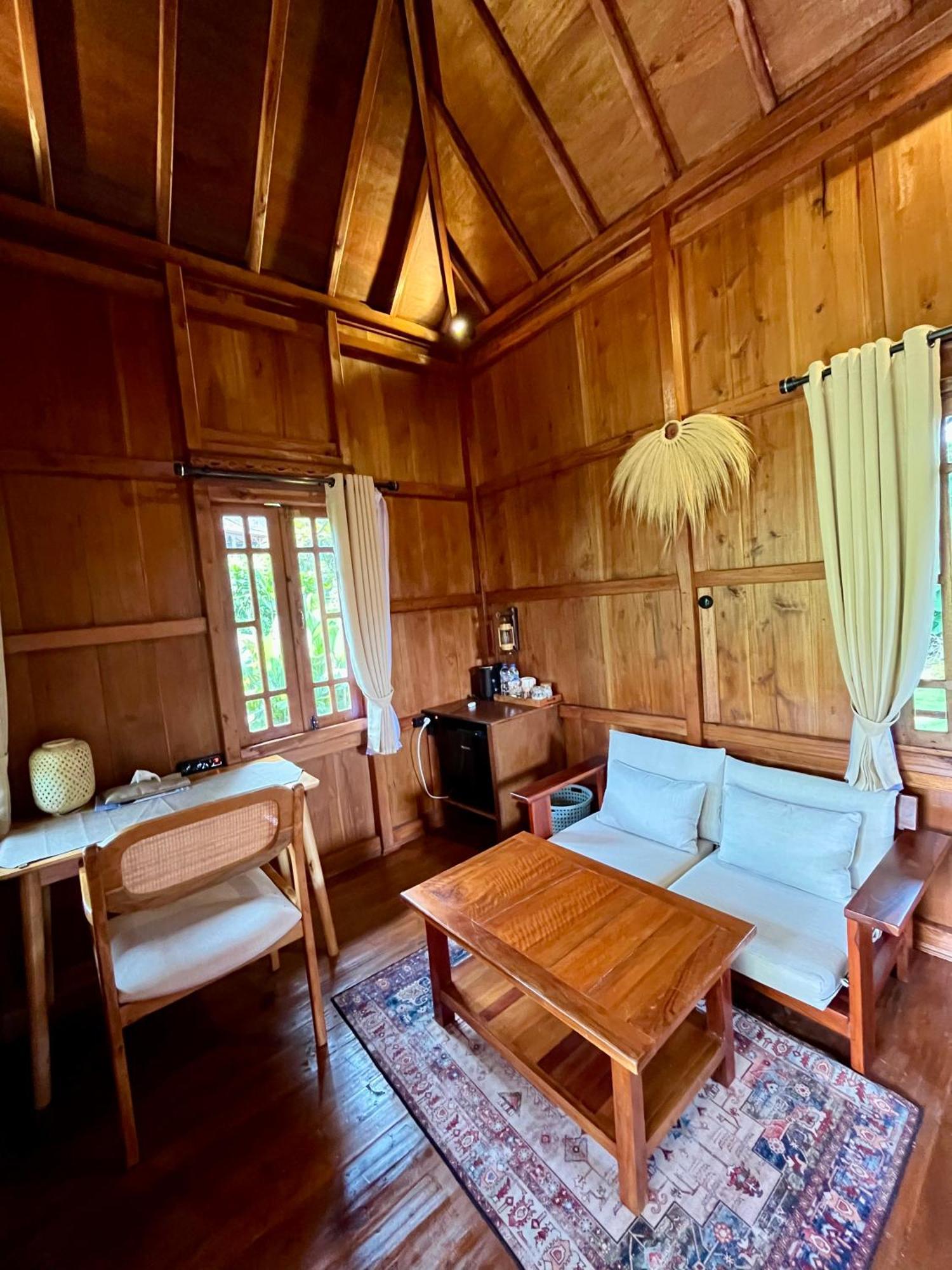 Manigelang Villa Munduk Rum bild