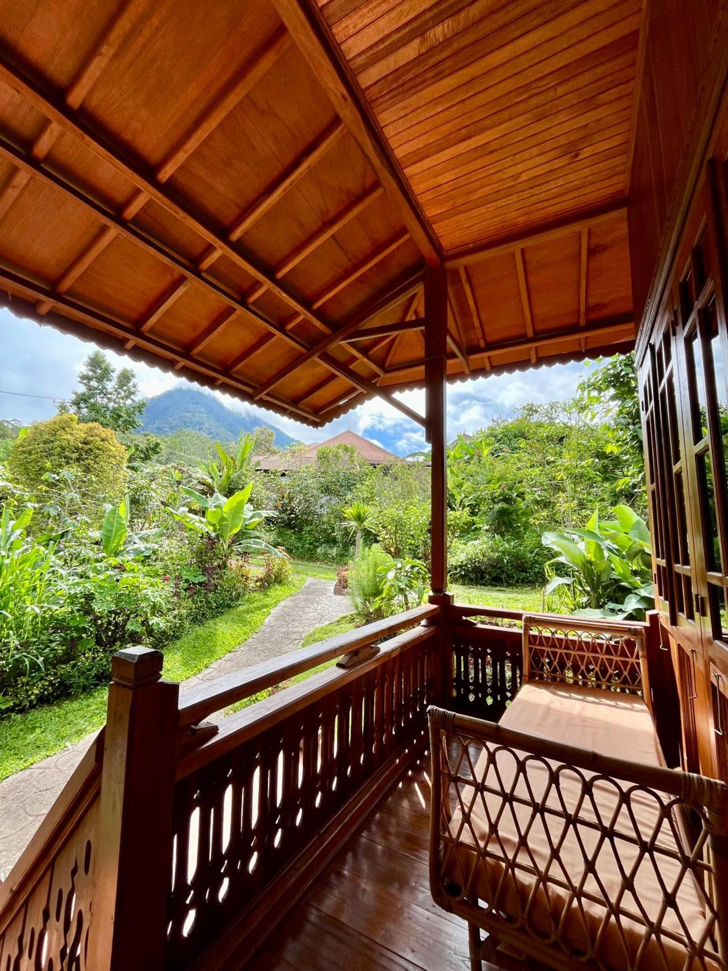 Manigelang Villa Munduk Rum bild